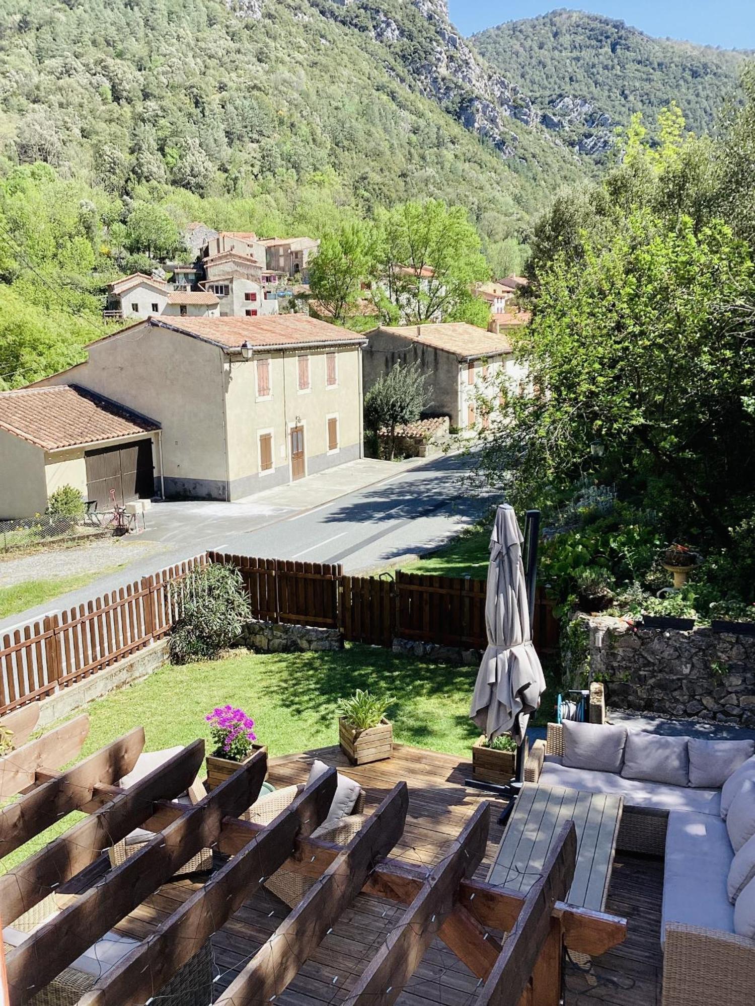 Aude Escape Bed & Breakfast Saint-Martin-Lys Exterior photo